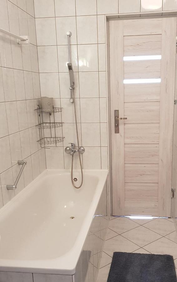 דירות Apartament Z Garazem W Kolobrzegu מראה חיצוני תמונה